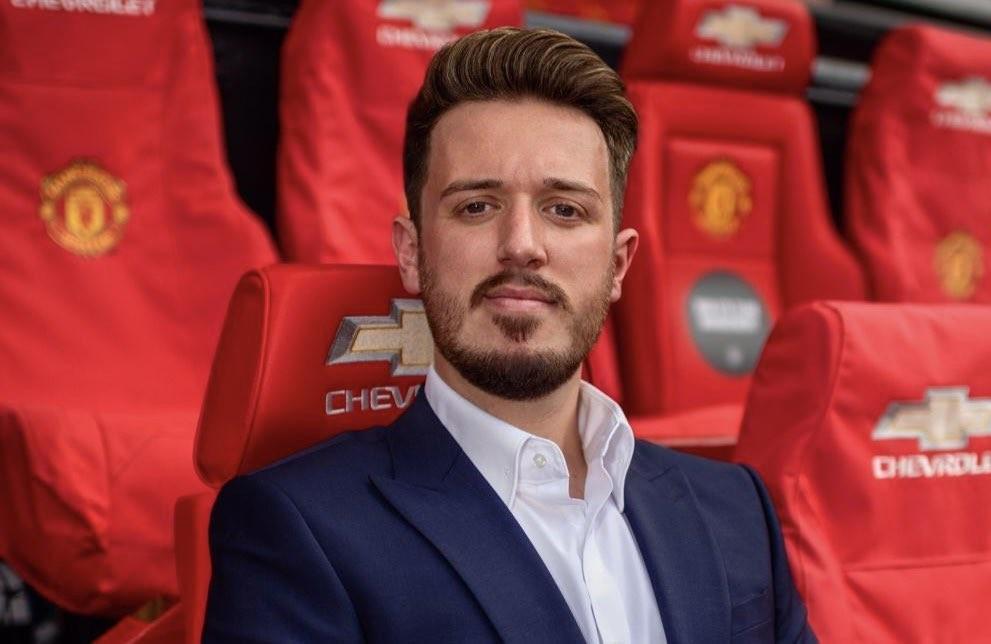 世界杯官方直播软件下载-太阳报：曼联在寻找新的社媒主管，是需要安抚数亿粉丝的职位