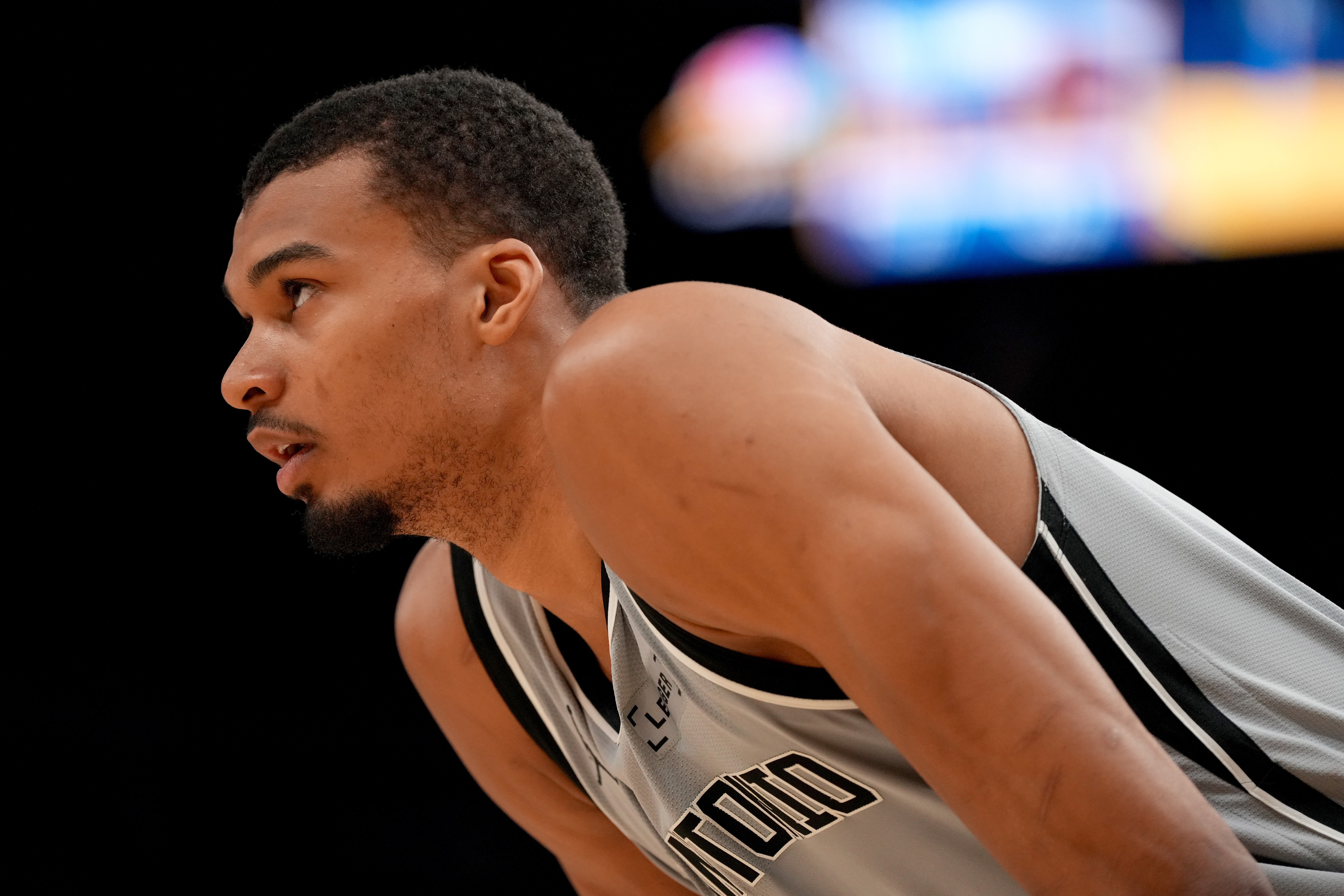 世界杯官方直播软件下载-Haynes：MRI结果显示文班肋骨没有严重损伤 将被列入每日观察状态